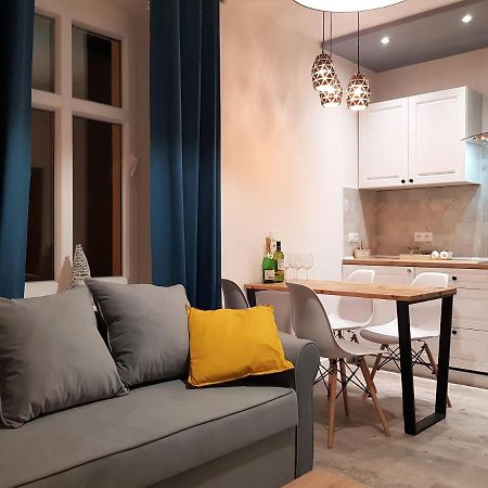 Apartament Przy Placu Piastowskim Jelenia Góra Zewnętrze zdjęcie